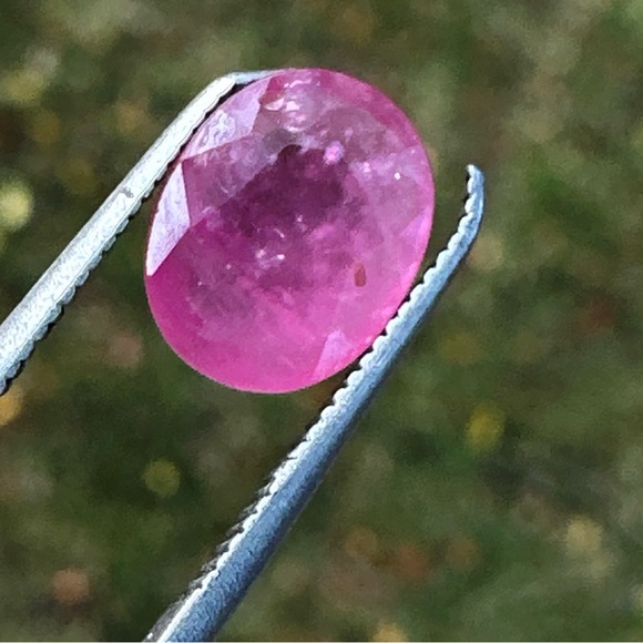 Ruby 1.80 CT's Fabulous Piece Oval Shape - Picture 15 of 17
